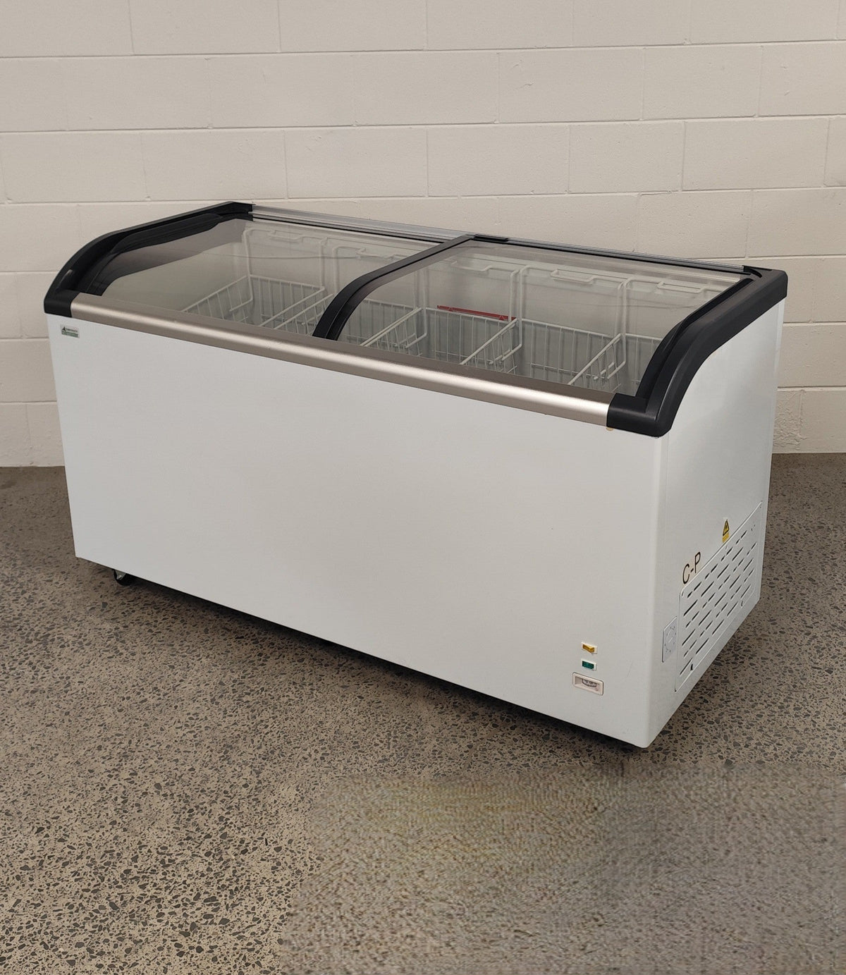Thermaster ST445 Display Chest Freezer - 880584