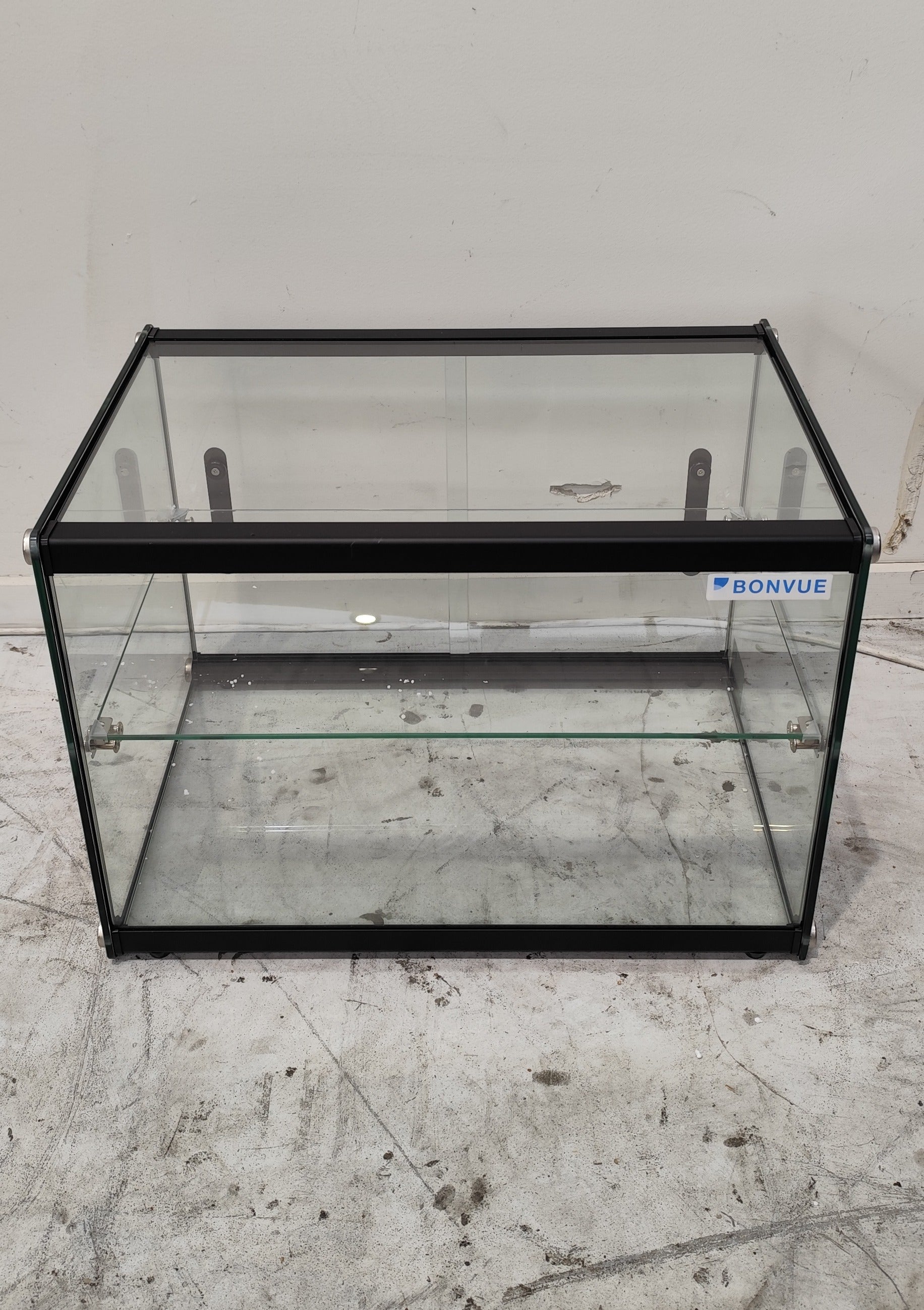 Bonvue AD2-550 Ambient Showcase - 880585