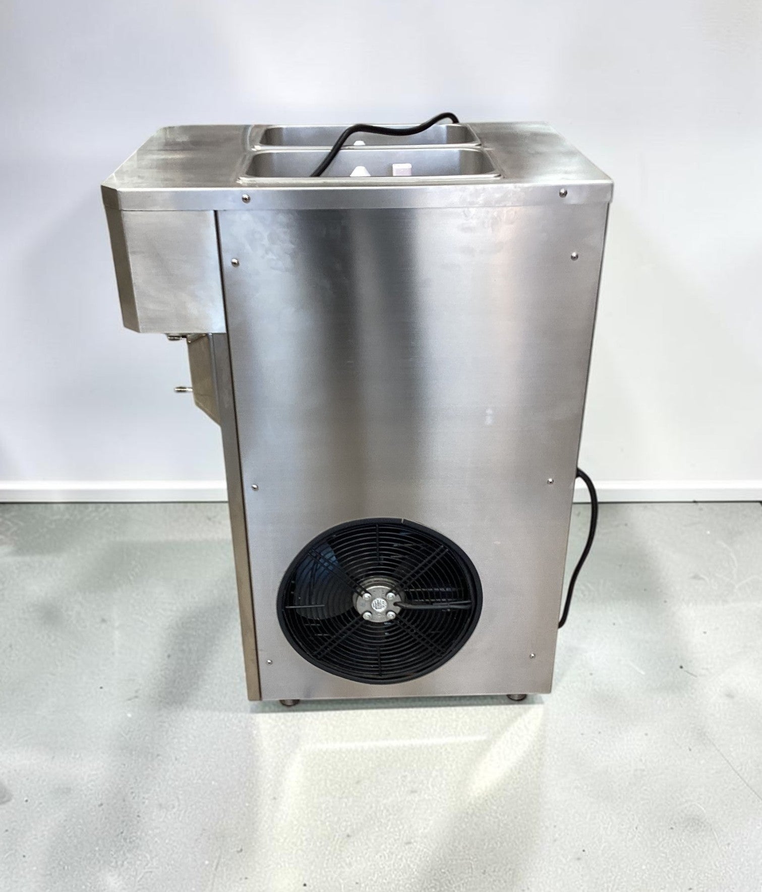 Brullen i26 Pro Soft Serve Countertop Machine - 882850