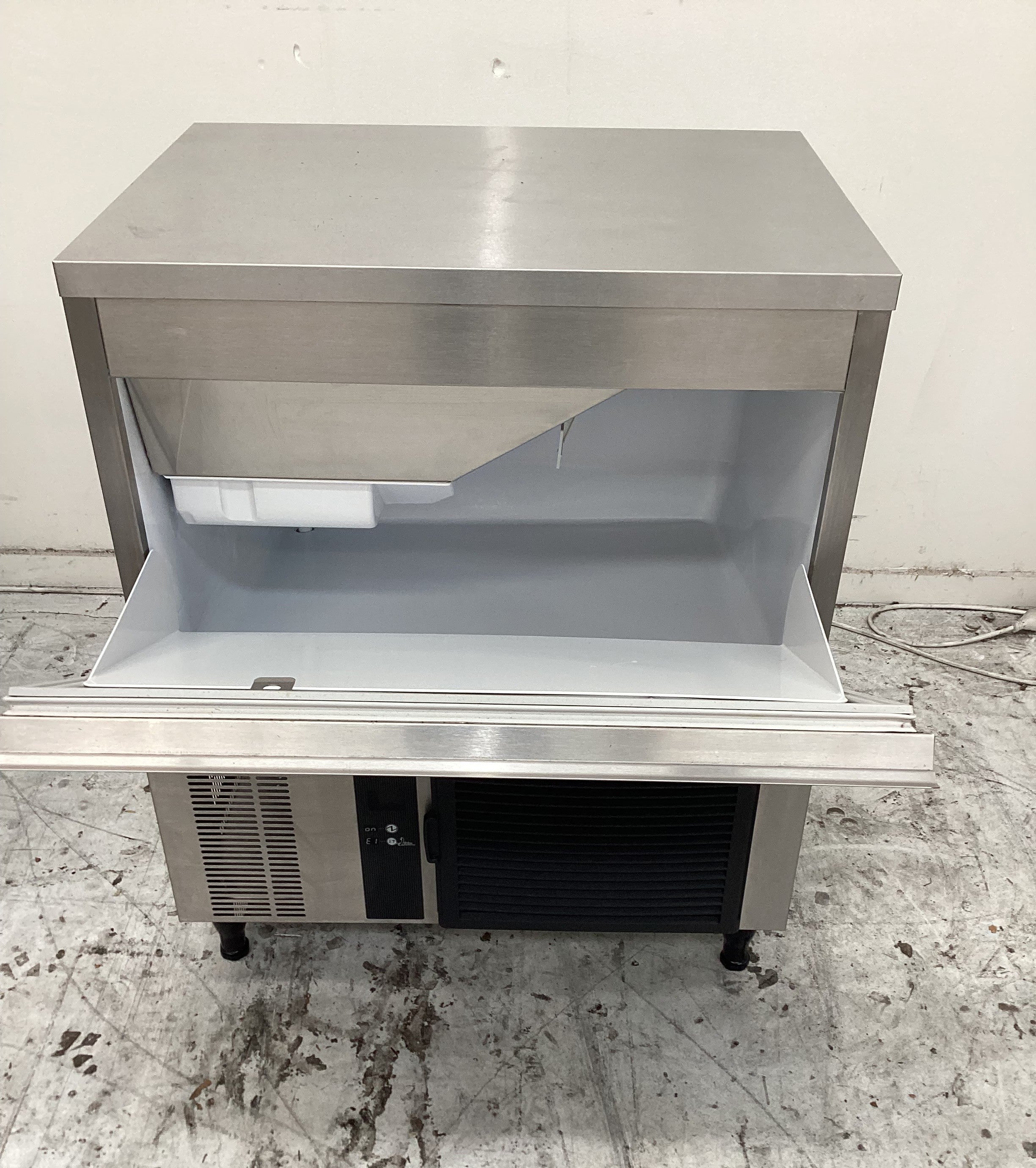 Hoshizaki IM-45CNE-25 Ice Machine - 892510