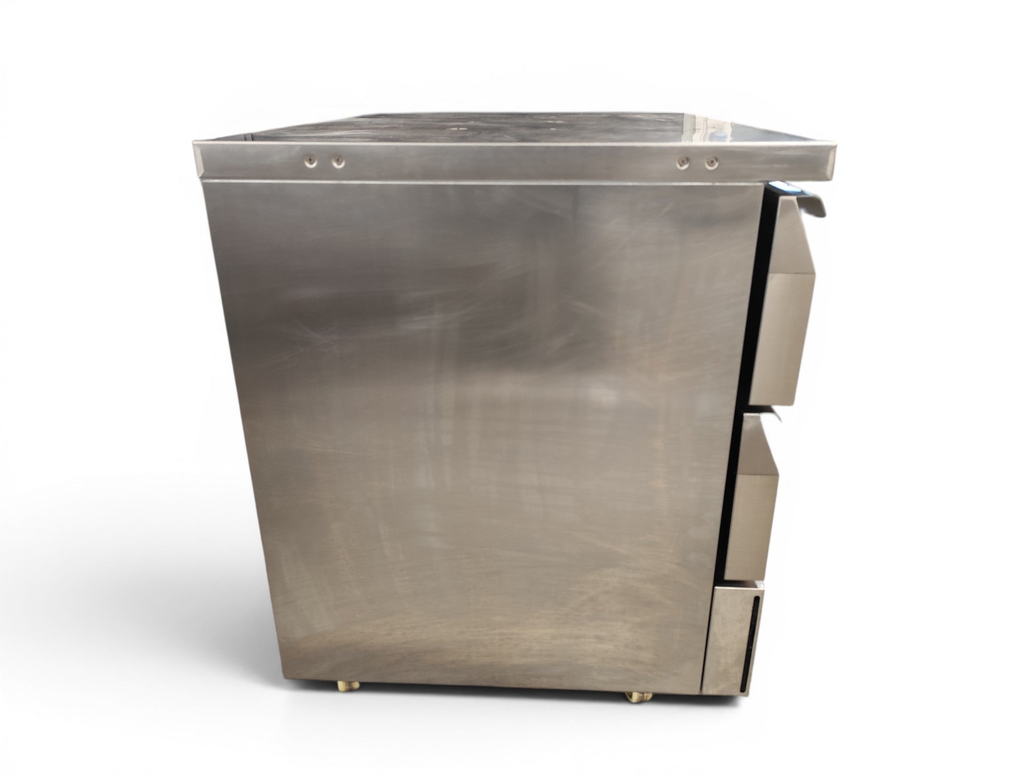 Polar DA997-A Dual Temp Counter Fridge/Freezer - 892811