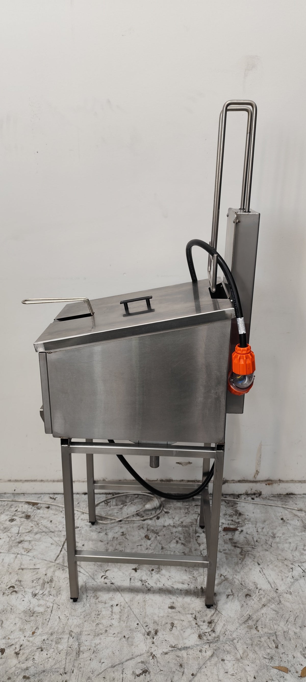 NZ Fryer NZ16L3PH.2 Electric Autolift Fryer - 895321