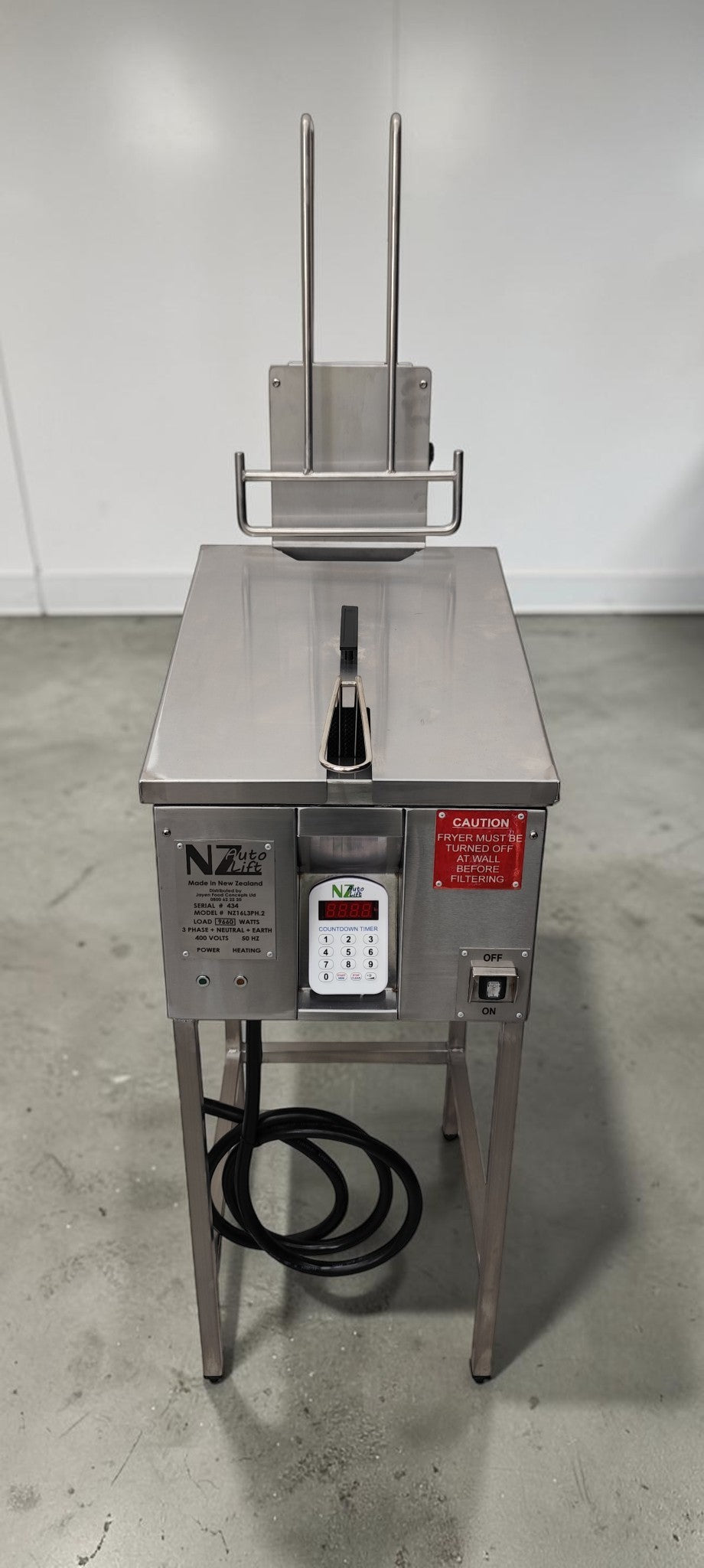 NZ Fryer NZ16L3PH.2 Electric Autolift Fryer - 895845