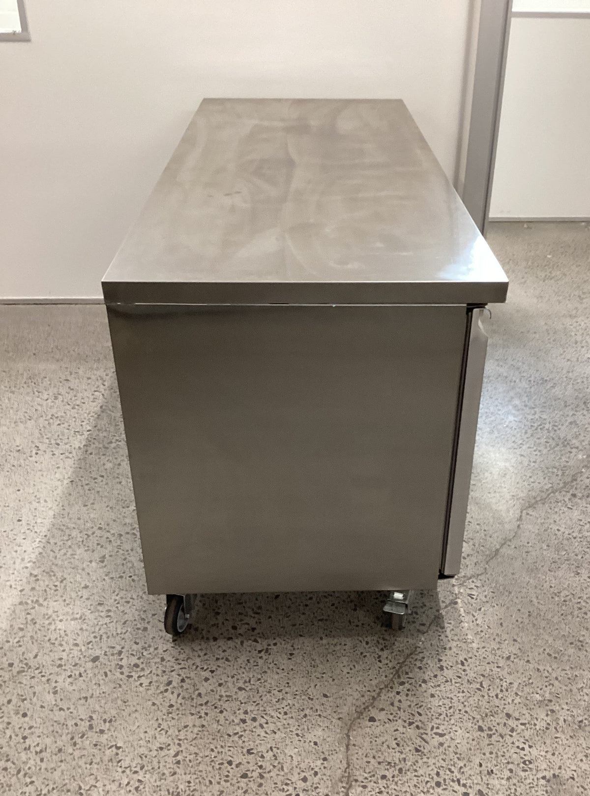 FED-X XUB7C18S3V 3 Door Underbench Chiller - 897762