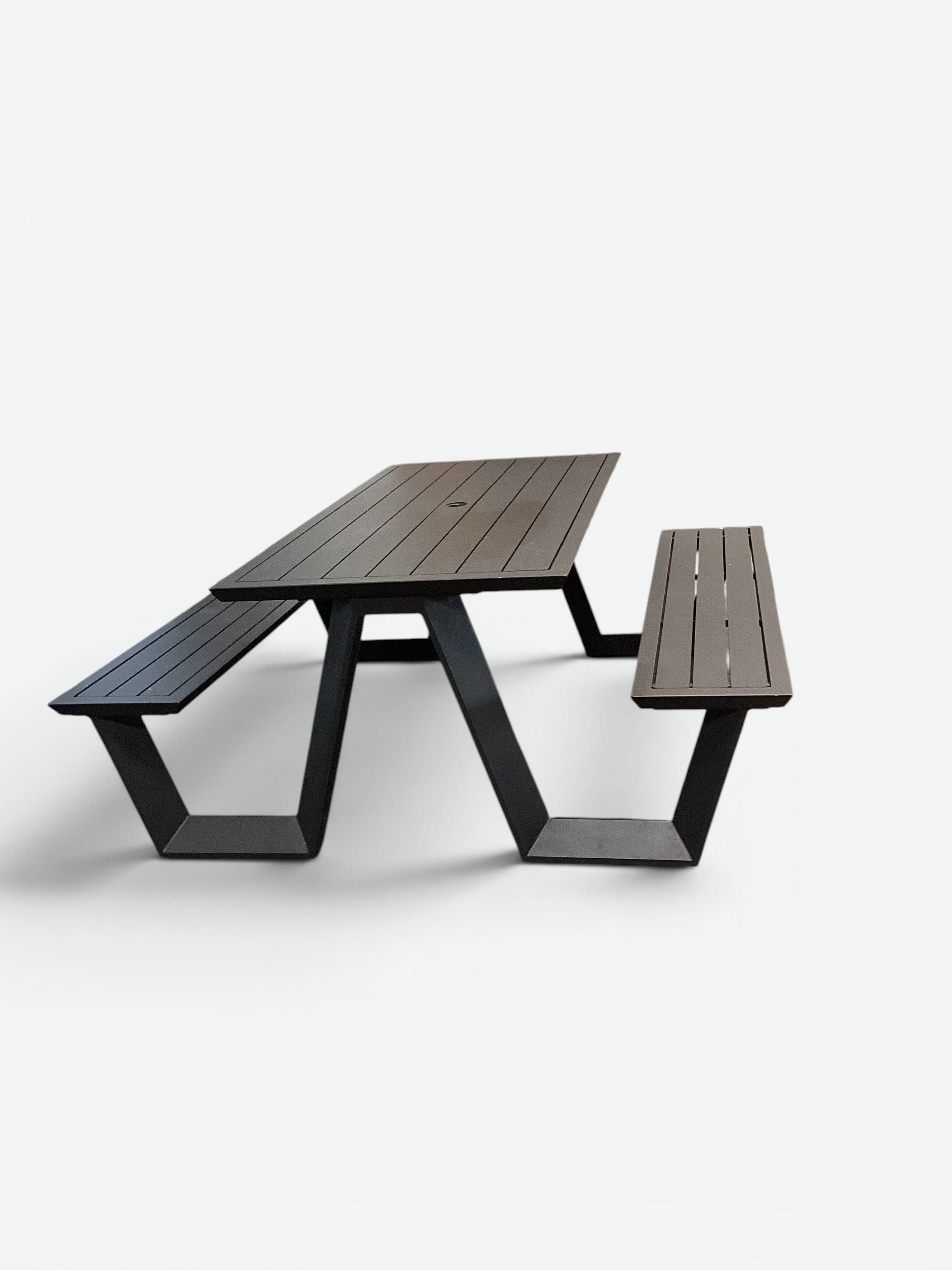 Cintesi Tahoe Picnic Table - 901417