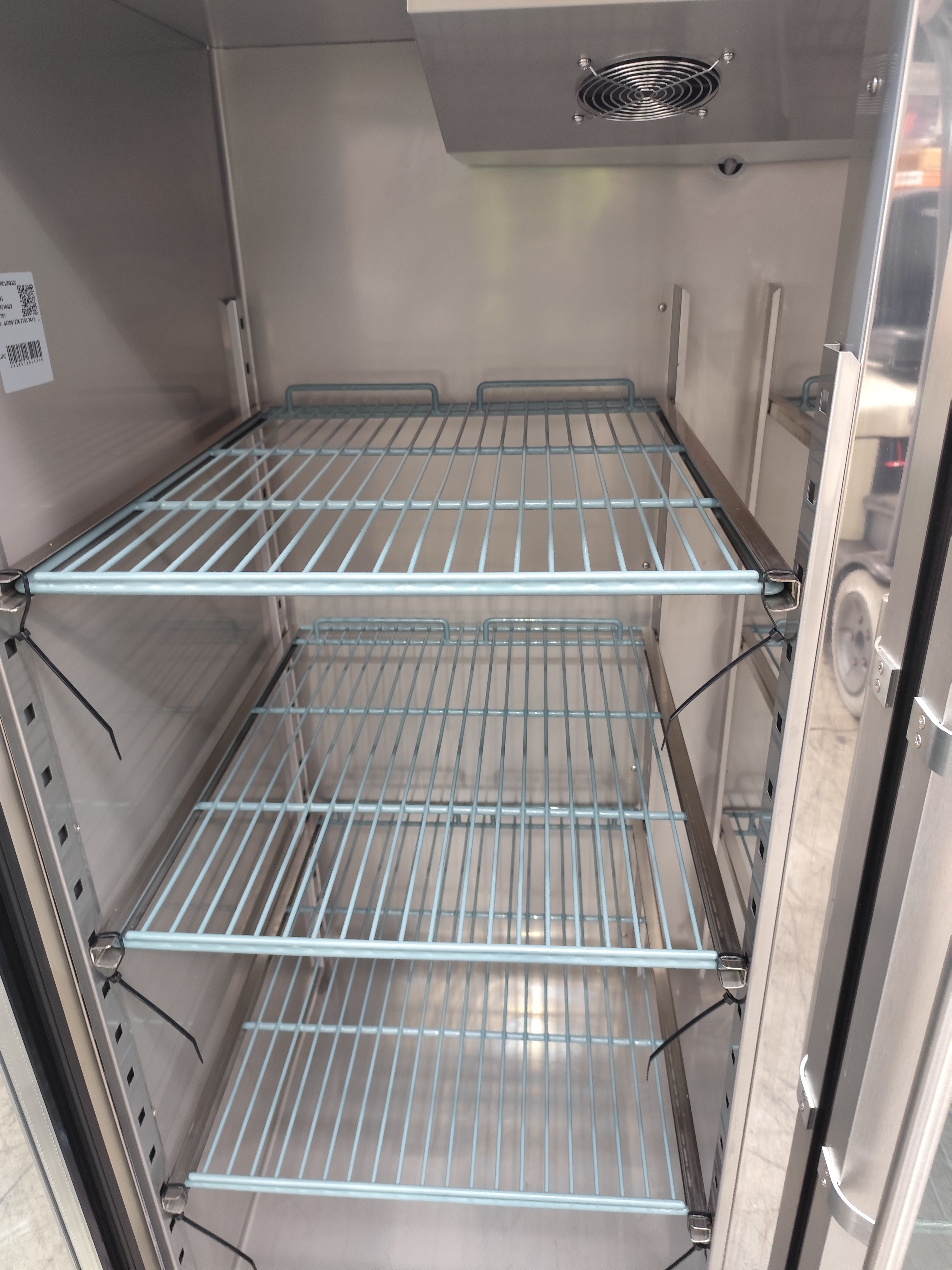 Federal XURC1200G2V Upright Fridge - 903757