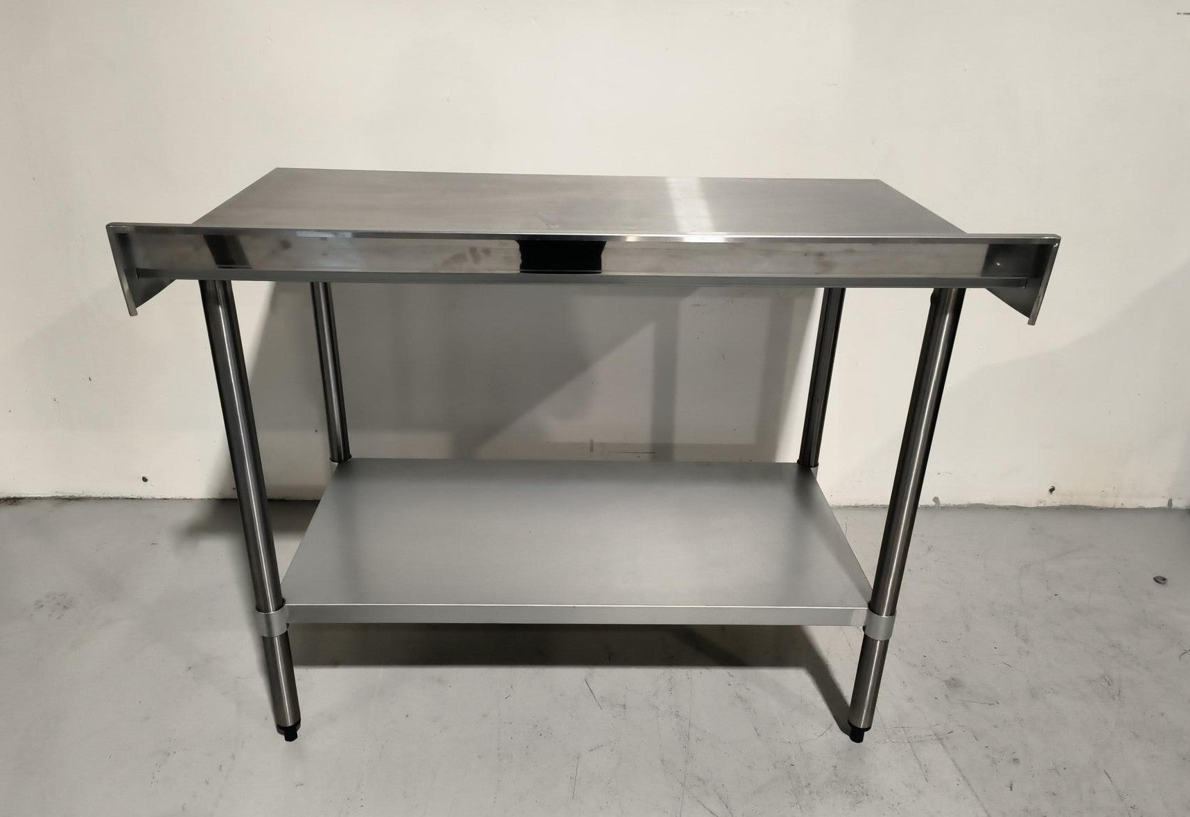 Vogue Stainless Steel Work Bench 1200mm - 907427