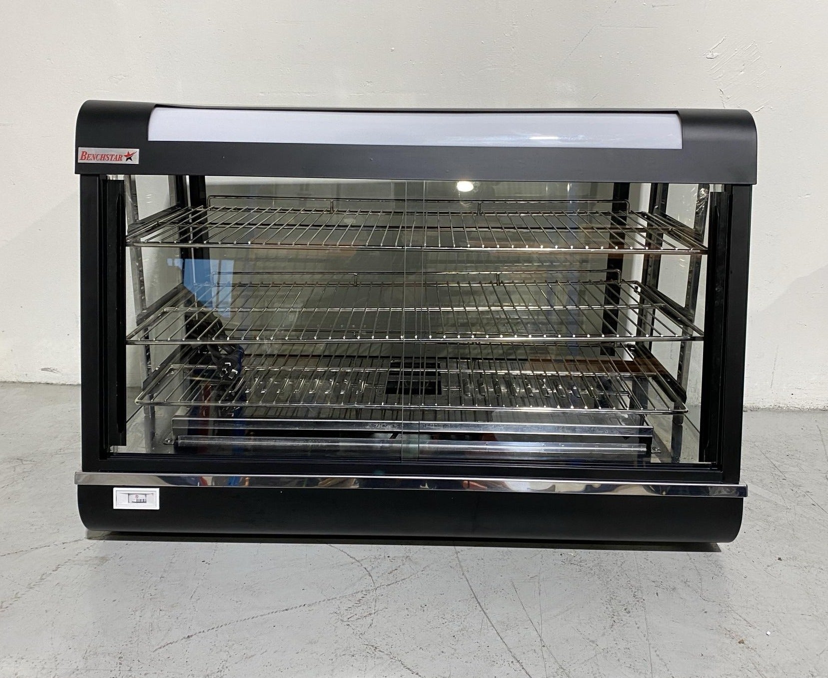 Benchstar PW-RT/900/1E Pie Warmer - 907654