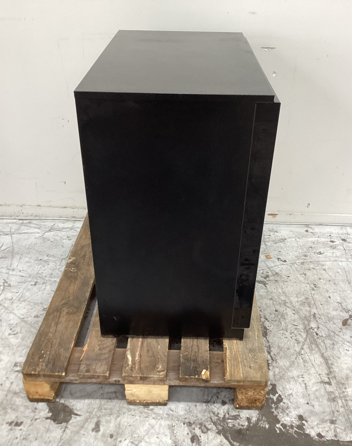 Delta Backbar 2 Door Bottle Cooler - 875464