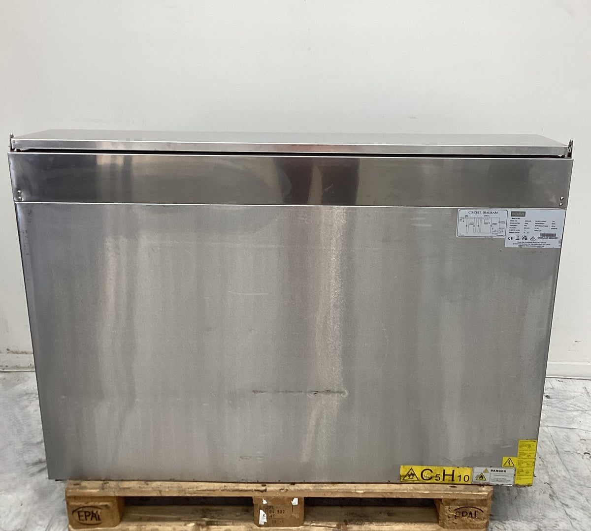Polar G605-A-03 Pizza Prep Counter Fridge - 844946