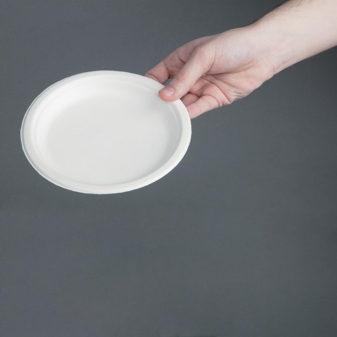 Fiesta Compostable Bagasse Plates Round 179mm (Pack of 50) CW905