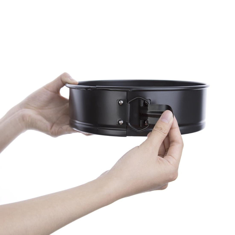 Vogue Non-Stick Springform Tin 214mm GD017