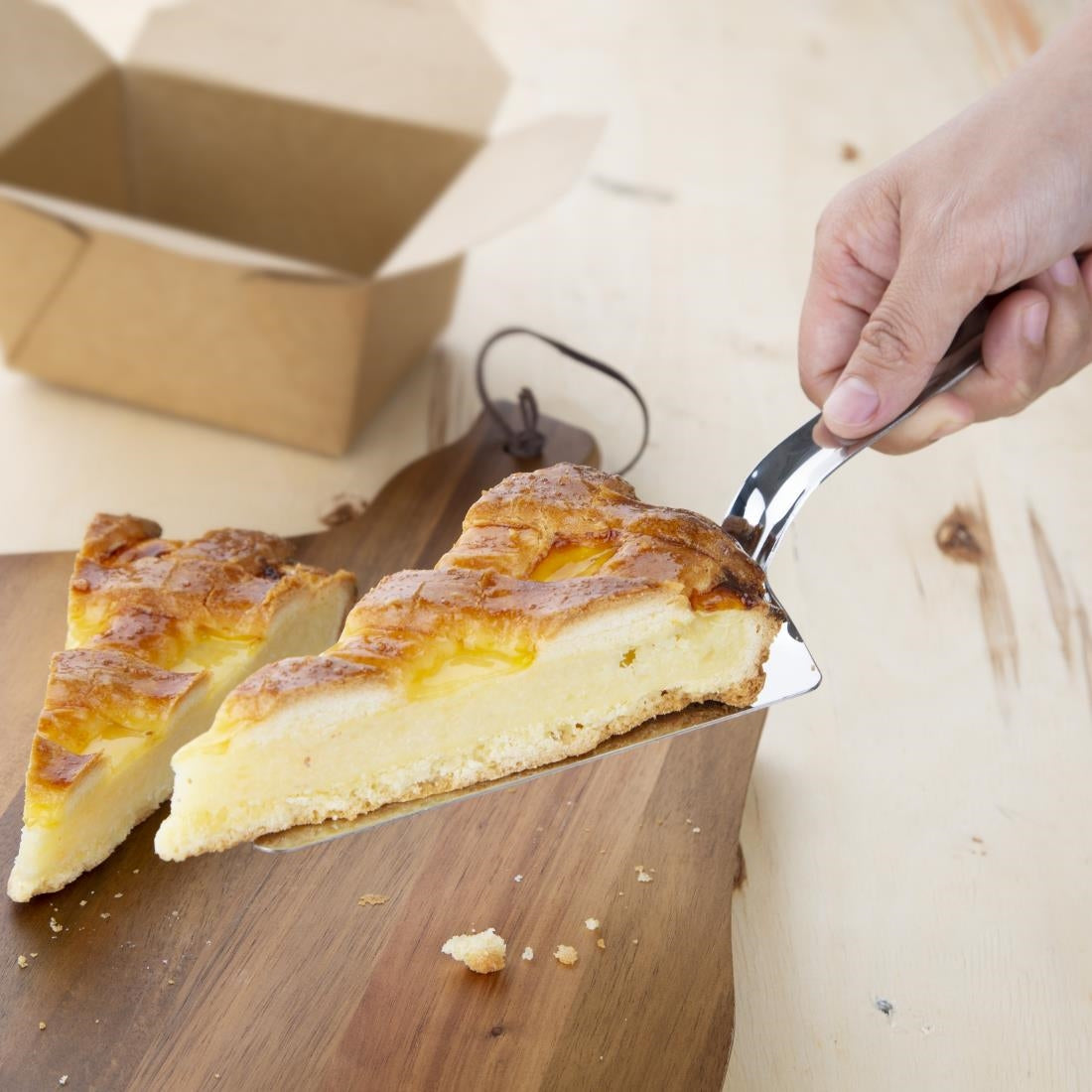 Vogue Pie Lifter 275mm J607