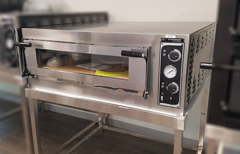 TP-2-1 BakerMax Prisma Food Pizza Ovens Single Deck 4 X 40Cm TP-2-1